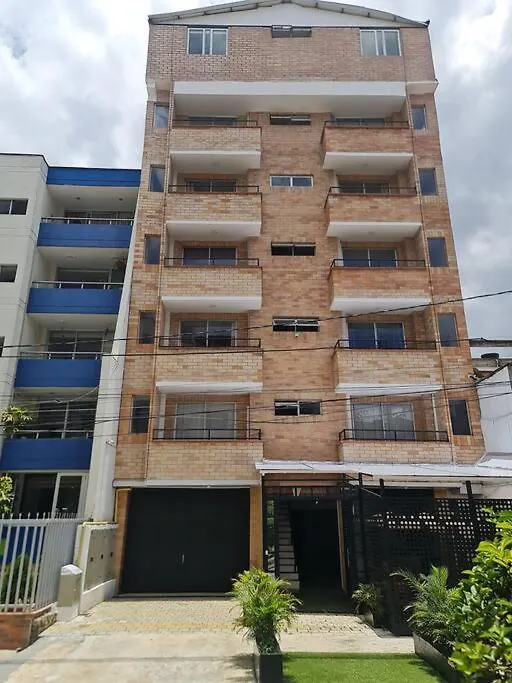 Rg33 Apartasuites 1 Hab 2C Medellín