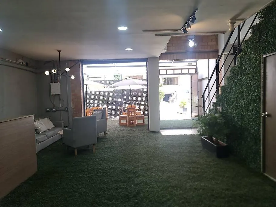 Apartment Rg33 Apartasuites 1 Hab 2C Medellin